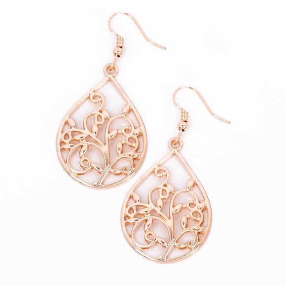 Earrings - Picture 6 of 16